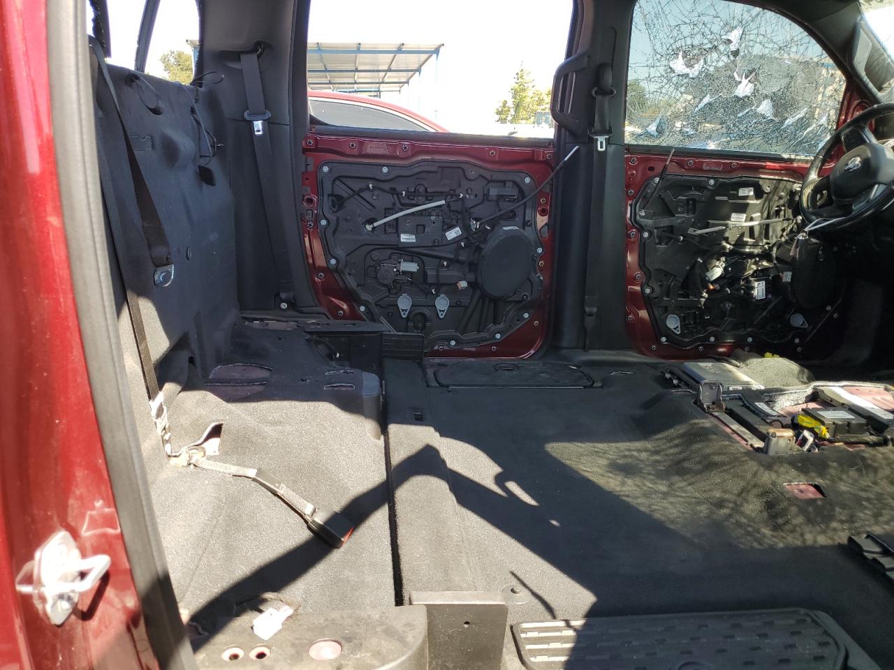 2019 RAM 1500 VIN 1C6SRFHT8KN759587 Copart auction photo, vandalism / stripped damage thumbnail 10