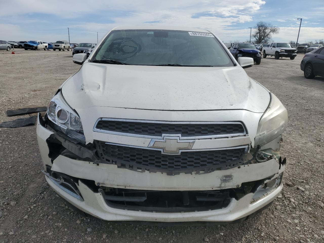 2013 Chevrolet Malibu VIN 1G11E5SA3DF350680 Copart auction photo, front end / side damage thumbnail 5
