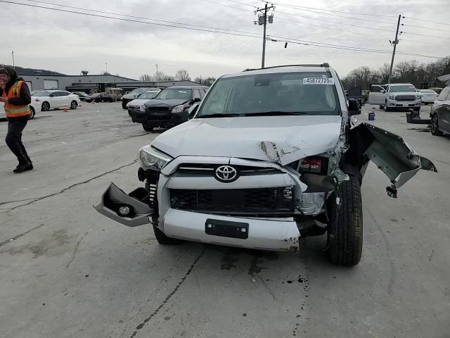 2020 Toyota 4Runner VIN JTEBU5JR9L5793633 Copart auction photo, front end / side damage thumbnail 11
