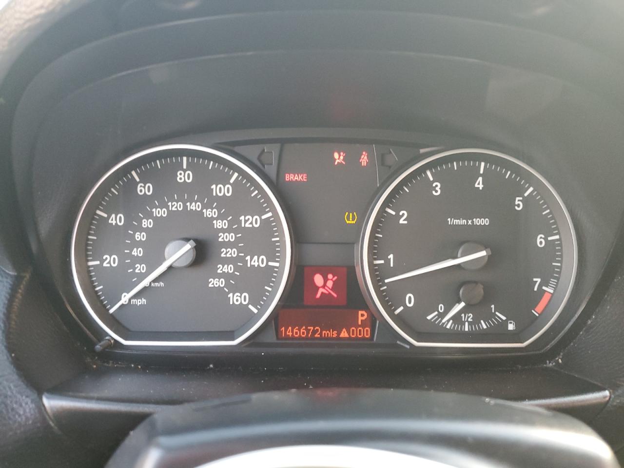 2008 BMW 1er VIN WBAUL73528VE88097 Copart auction photo, all over / front end damage thumbnail 9