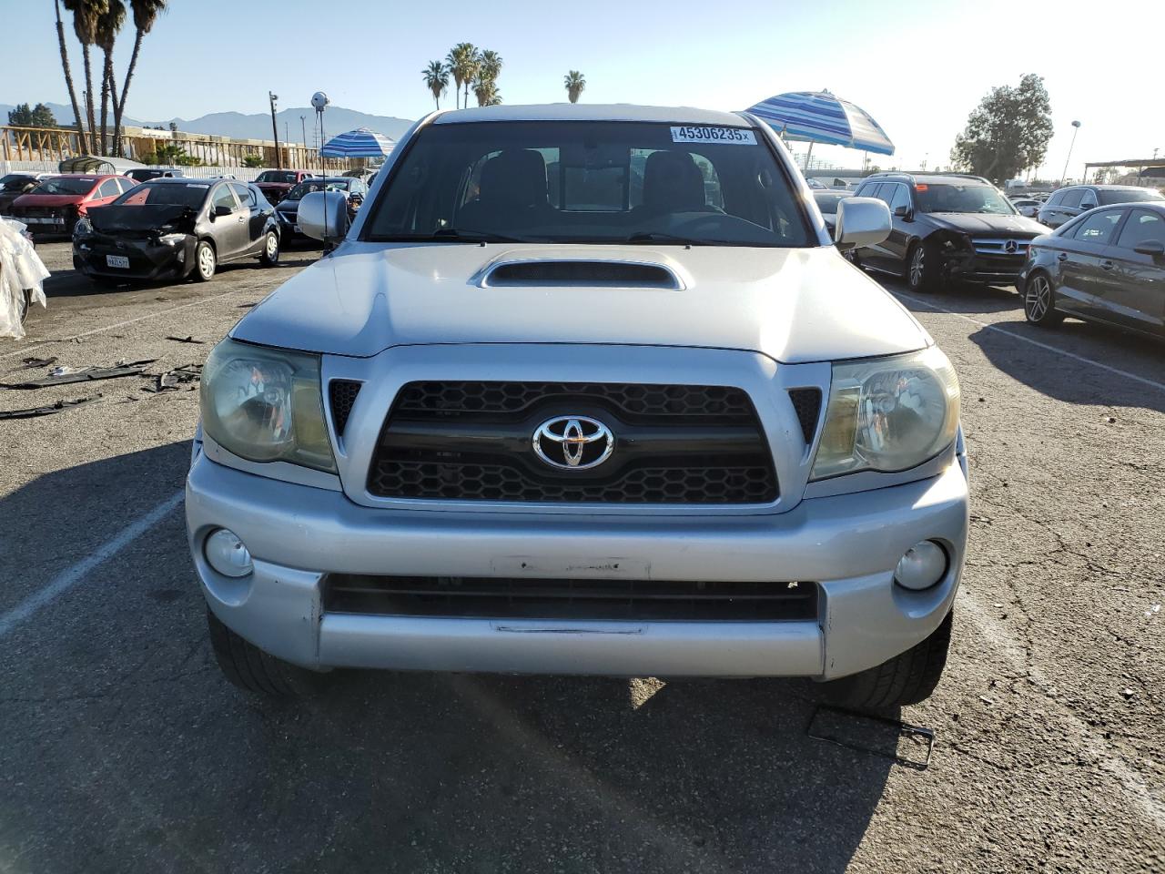 2011 Toyota Tacoma VIN 5TFTU4GN1BX007267 Copart auction photo, rear end / minor dent/scratches damage thumbnail 5