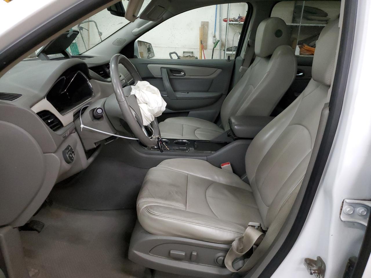 2017 Chevrolet Traverse VIN 1GNKVHKD3HJ261581 Copart auction photo, front end damage thumbnail 7