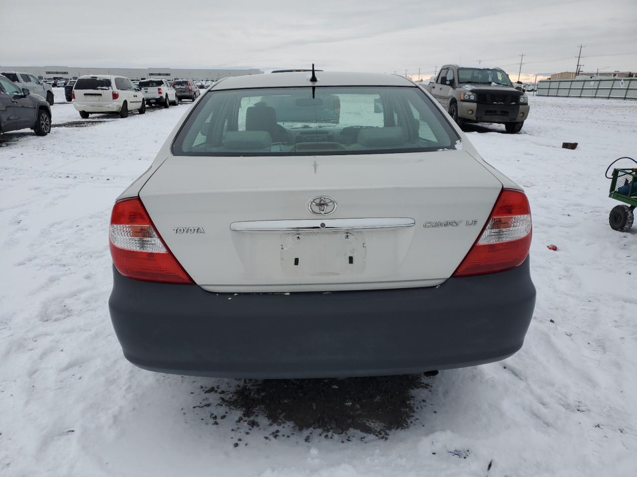 2003 Toyota Camry VIN 4T1BE32K03U784599 Copart auction photo, front end damage thumbnail 6