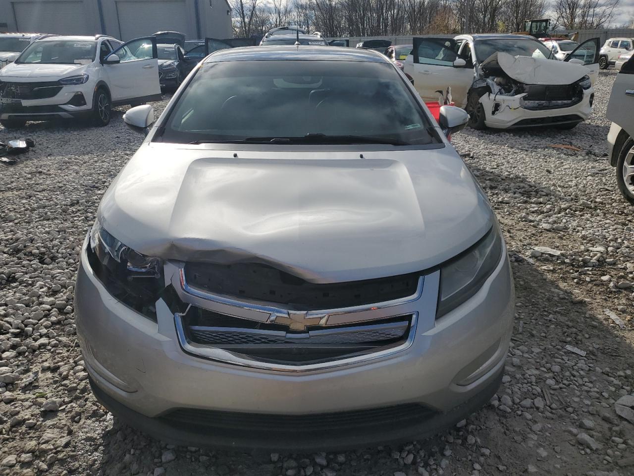 2011 Chevrolet Volt VIN 1G1RD6E44BU102903 Copart auction photo, front end damage thumbnail 5