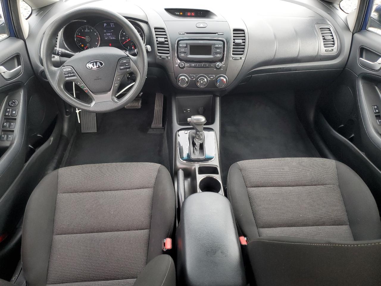 2018 KIA Forte VIN 3KPFK4A7XJE177638 Copart auction photo, minor dent/scratches damage thumbnail 8