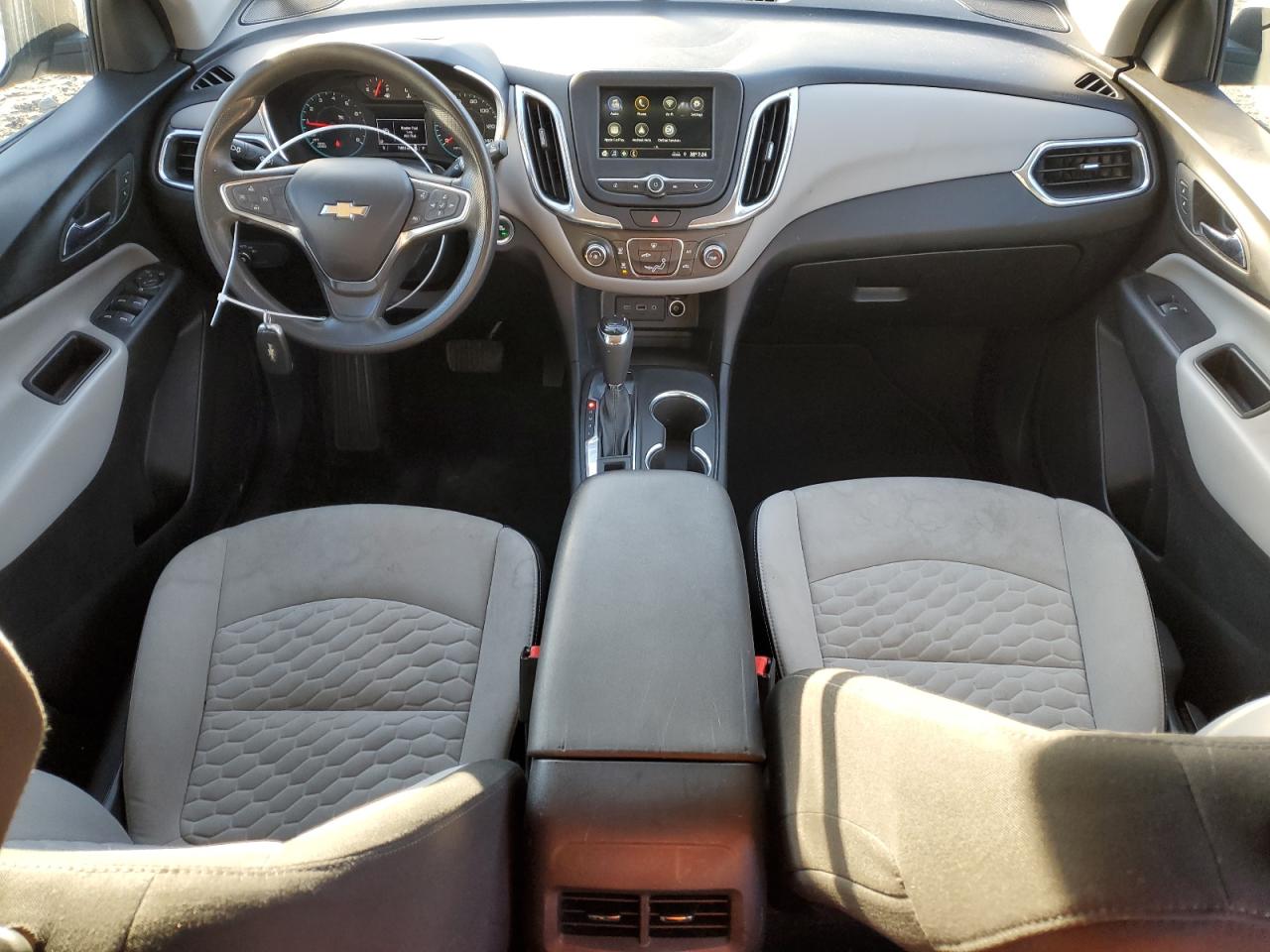 2019 Chevrolet Equinox VIN 3GNAXSEV9KL263603 Copart auction photo, side / minor dent/scratches damage thumbnail 8