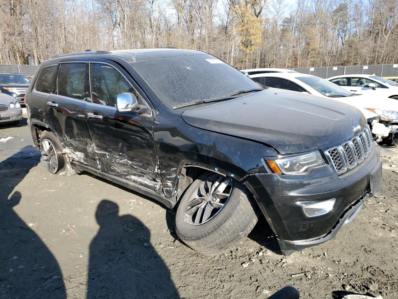 2017 Jeep Grand Cherokee VIN 1C4RJFBG8HC776016 Copart auction photo, side / undercarriage damage thumbnail 4