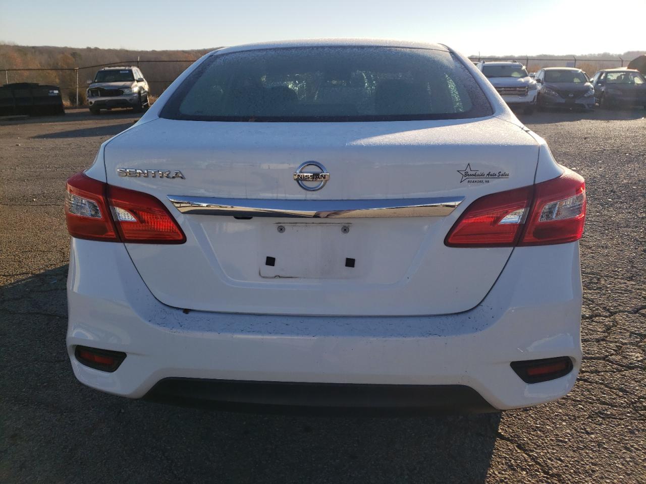 2018 Nissan Sentra VIN 3N1AB7AP6JY201883 Copart auction photo, front end / side damage thumbnail 6