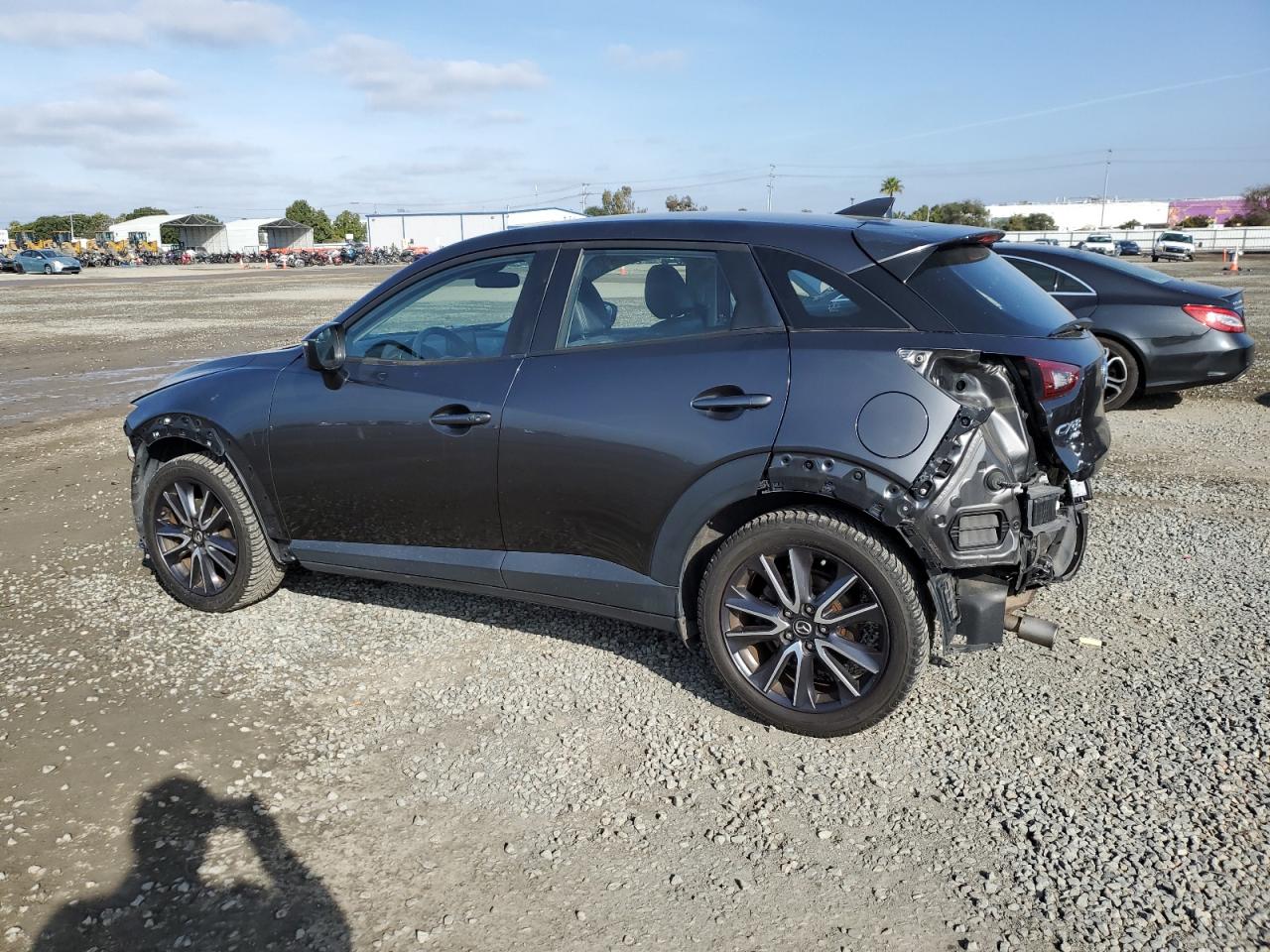 2018 Mazda CX-3 VIN JM1DKFC71J0313552 Copart auction photo, front end / rear end damage thumbnail 2