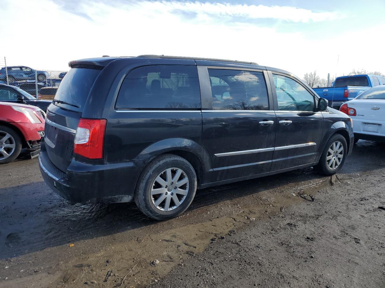 2015 Chrysler Town & Country VIN 2C4RC1BG3FR610441 Copart auction photo, mechanical / all over damage thumbnail 3
