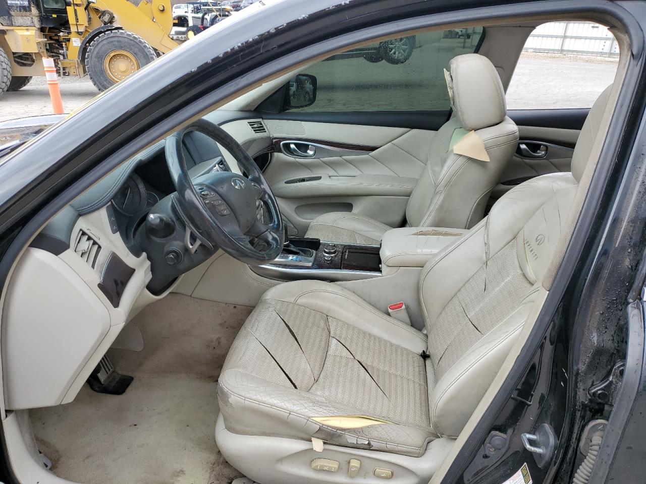 2011 Infiniti M VIN JN1BY1AP9BM324663 Copart auction photo, vandalism damage thumbnail 7