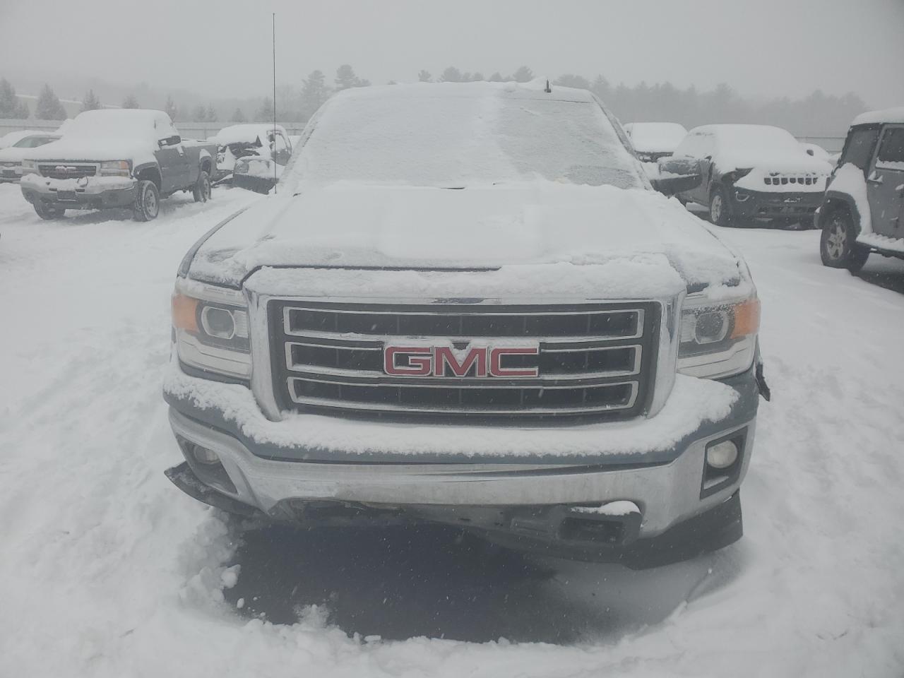 2014 GMC Sierra VIN 3GTU2UEH0EG253825 Copart auction photo, front end damage thumbnail 5