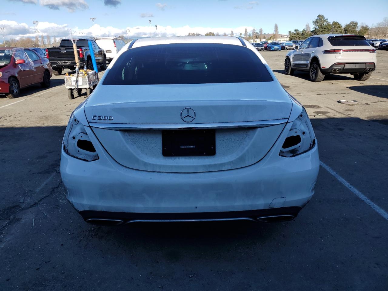 2016 Mercedes-Benz C-klasse VIN 55SWF4JB1GU145106 Copart auction photo, front end / side damage thumbnail 6