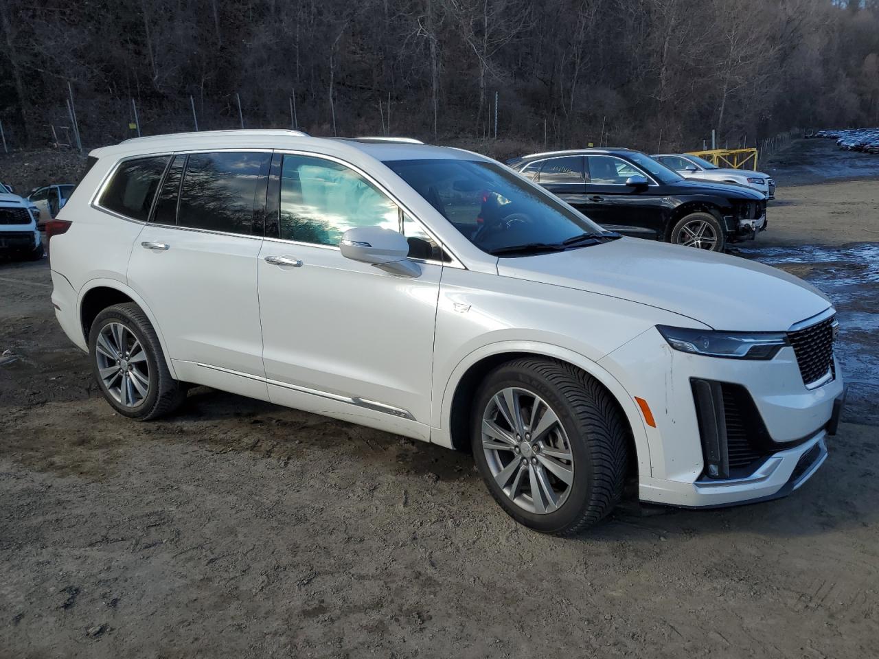 2020 Cadillac XT6 VIN 1GYKPDRS0LZ115837 Copart auction photo, front end / undercarriage damage thumbnail 4