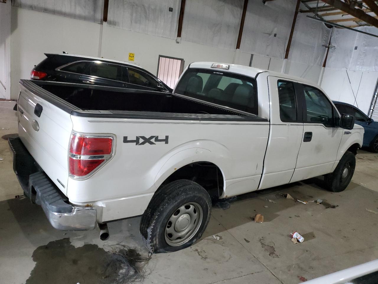 2011 Ford F-150 VIN 1FTFX1EF0BFC01874 Copart auction photo, front end / frame damage damage thumbnail 3