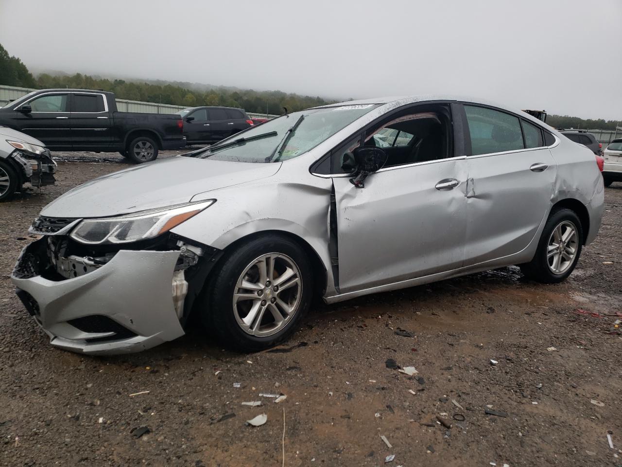 2018 Chevrolet Cruze VIN 1G1BE5SM2J7135232