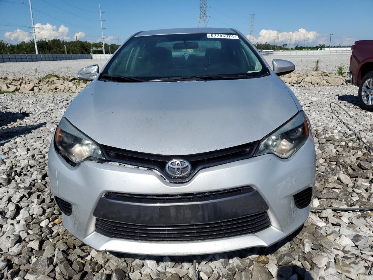 2015 Toyota Corolla VIN 5YFBURHE5FP318339 Copart auction photo, front end / side damage thumbnail 5