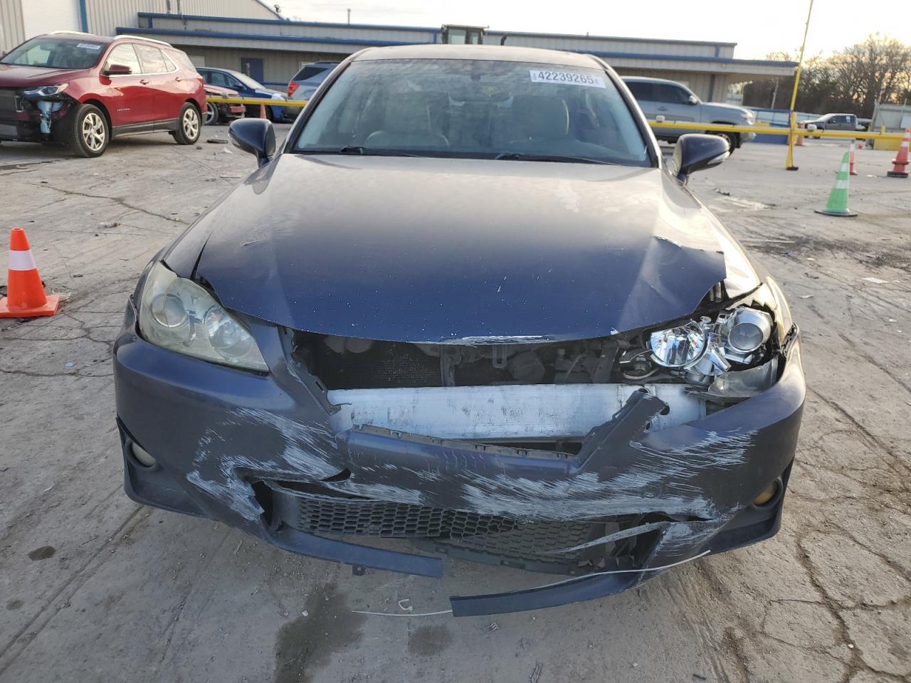 2011 Lexus IS VIN JTHBF5C28B5137791 Copart auction photo, front end damage thumbnail 5