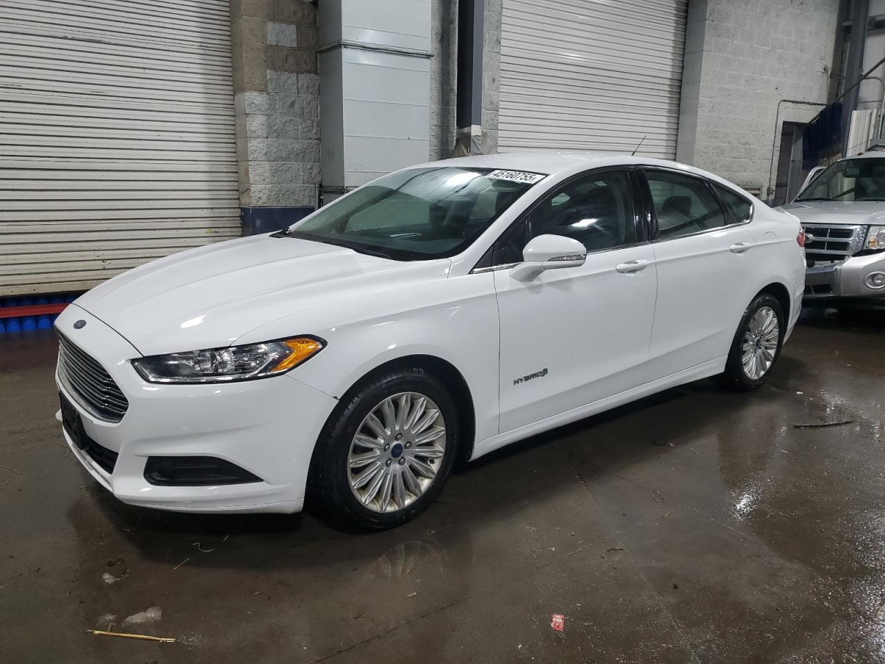 2014 Ford Fusion VIN 3FA6P0LU8ER275844