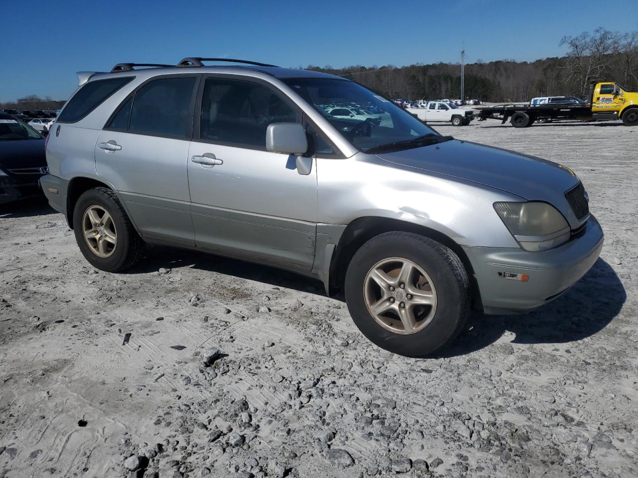 2000 Lexus RX VIN JT6GF10U6Y0050216 Copart auction photo, front end / side damage thumbnail 4