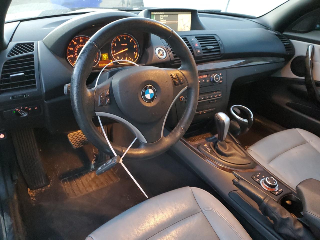 2012 BMW 1er VIN WBAUN1C5XCVH84145 Copart auction photo, front end damage thumbnail 8