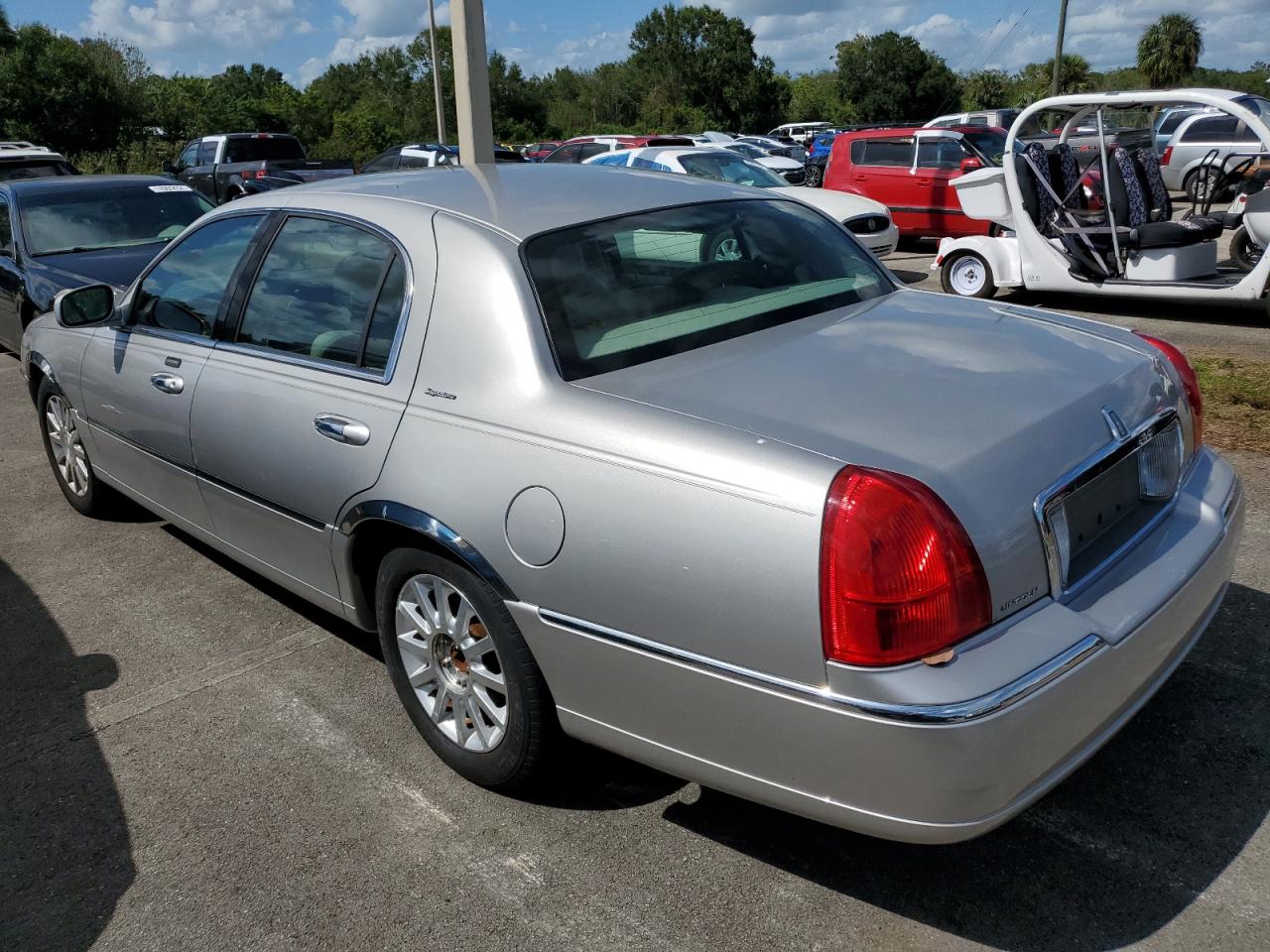 2006 Lincoln Town Car VIN 1LNHM81V96Y649527 Copart auction photo, water/flood damage thumbnail 2
