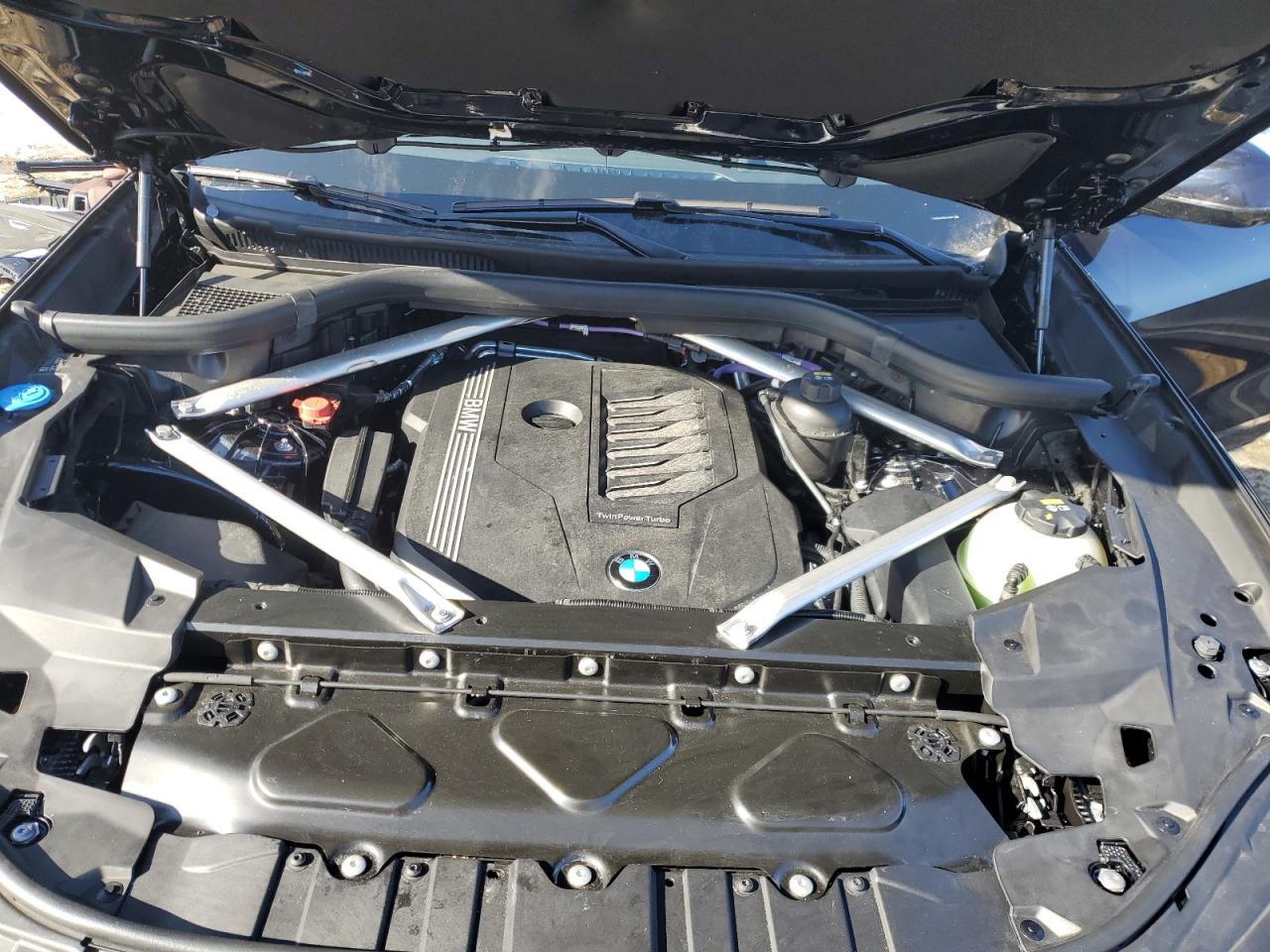 2022 BMW X5 VIN 5UXCR6C03N9J13508 Copart auction photo, stripped / minor dent/scratches damage thumbnail 12