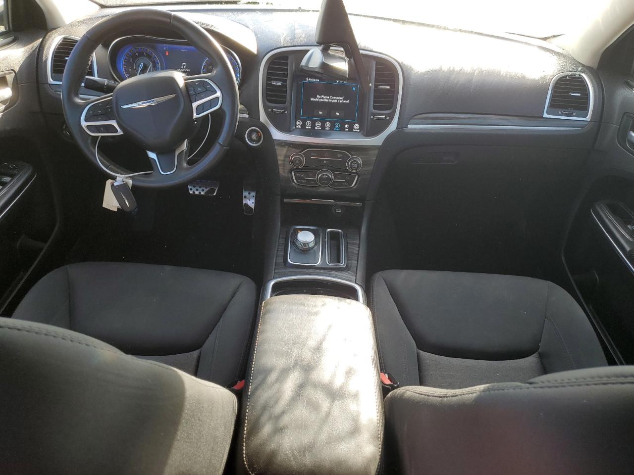 2018 Chrysler 300 VIN 2C3CCARG9JH279332 Copart auction photo, top/roof damage thumbnail 8