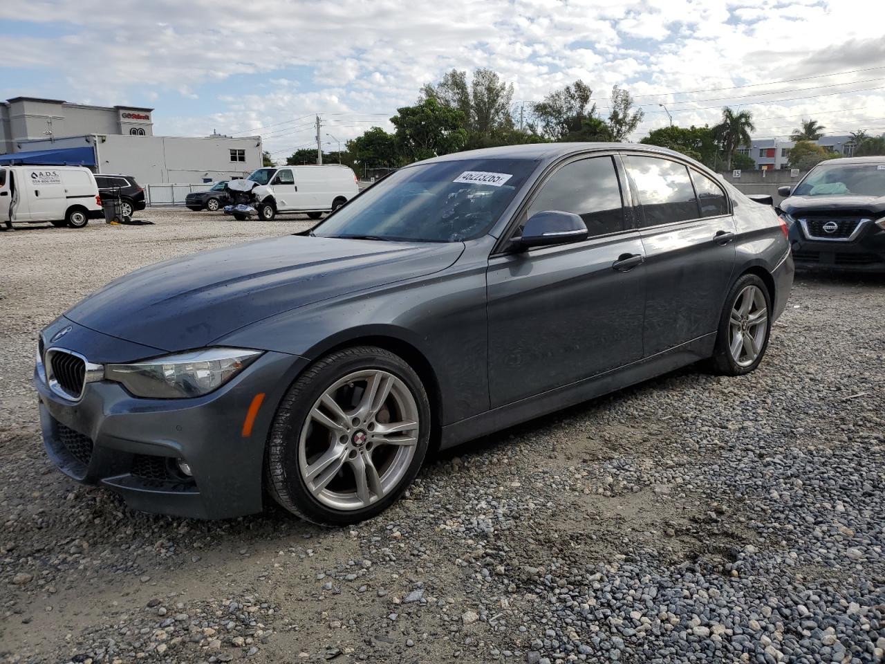 2016 BMW 3er VIN WBA8E9G57GNT83052