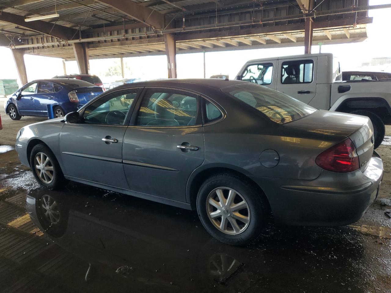 2005 Buick LaCrosse VIN 2G4WD532X51279392 Copart auction photo, rear end damage thumbnail 2