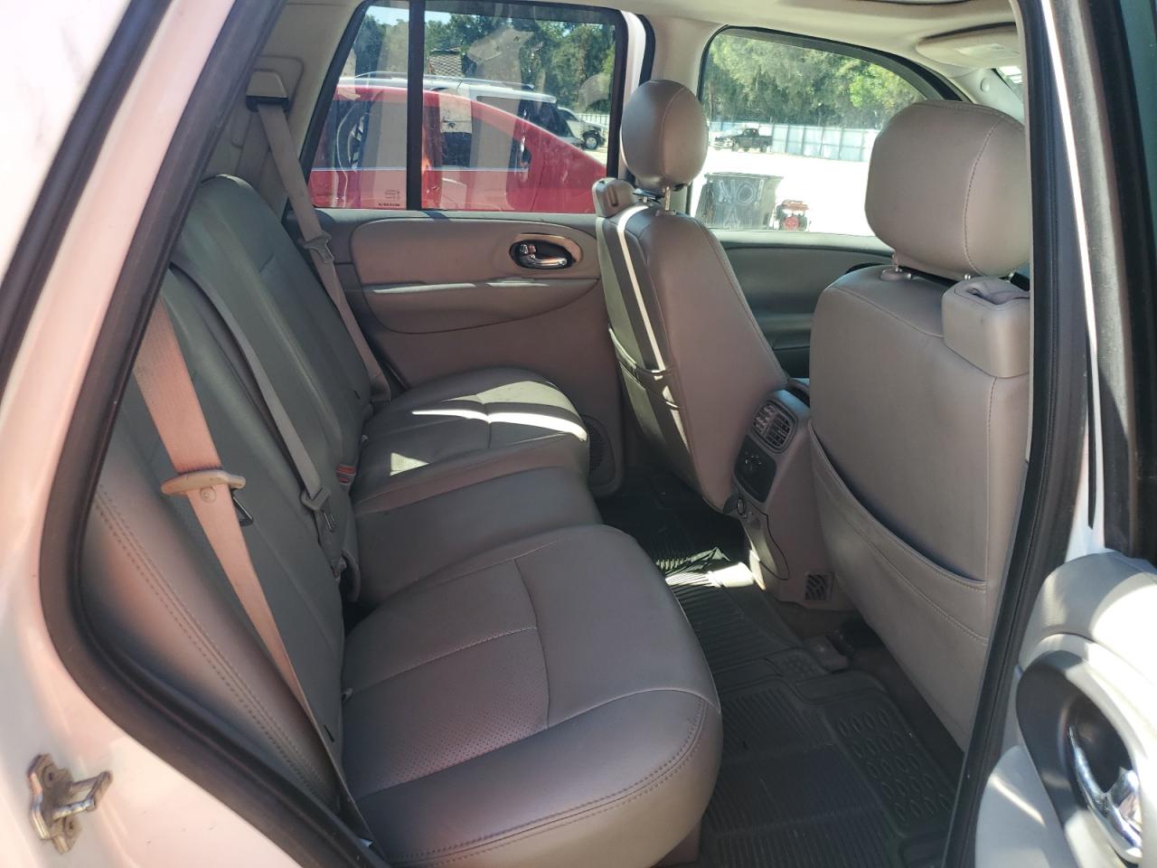 2007 Chevrolet TrailBlazer VIN 1GNDS13S972161371 Copart auction photo, side / rear end damage thumbnail 11
