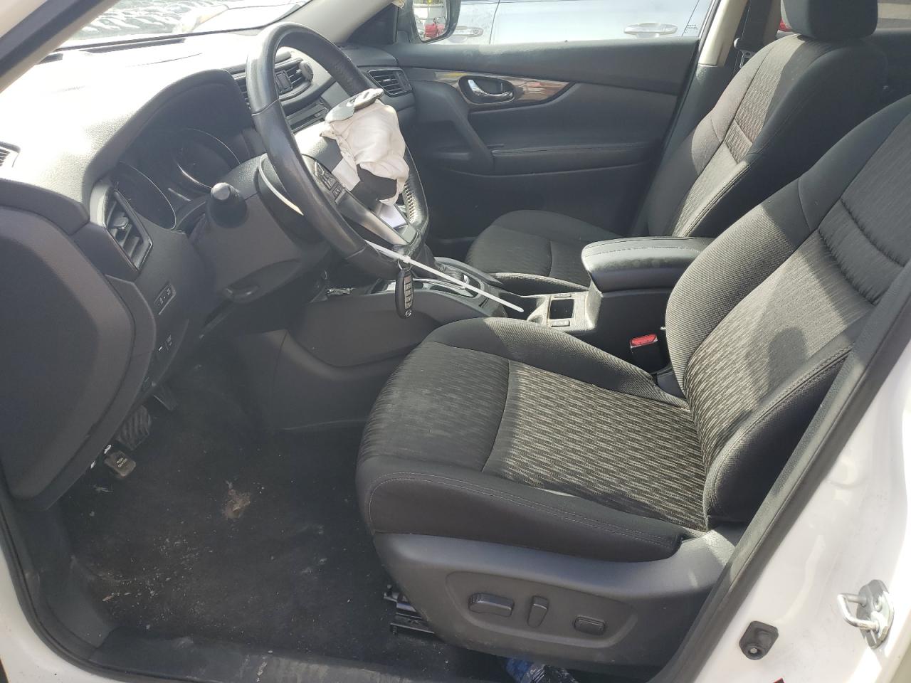 2017 Nissan Rogue VIN 5N1AT2MV0HC746192 Copart auction photo, front end damage thumbnail 7