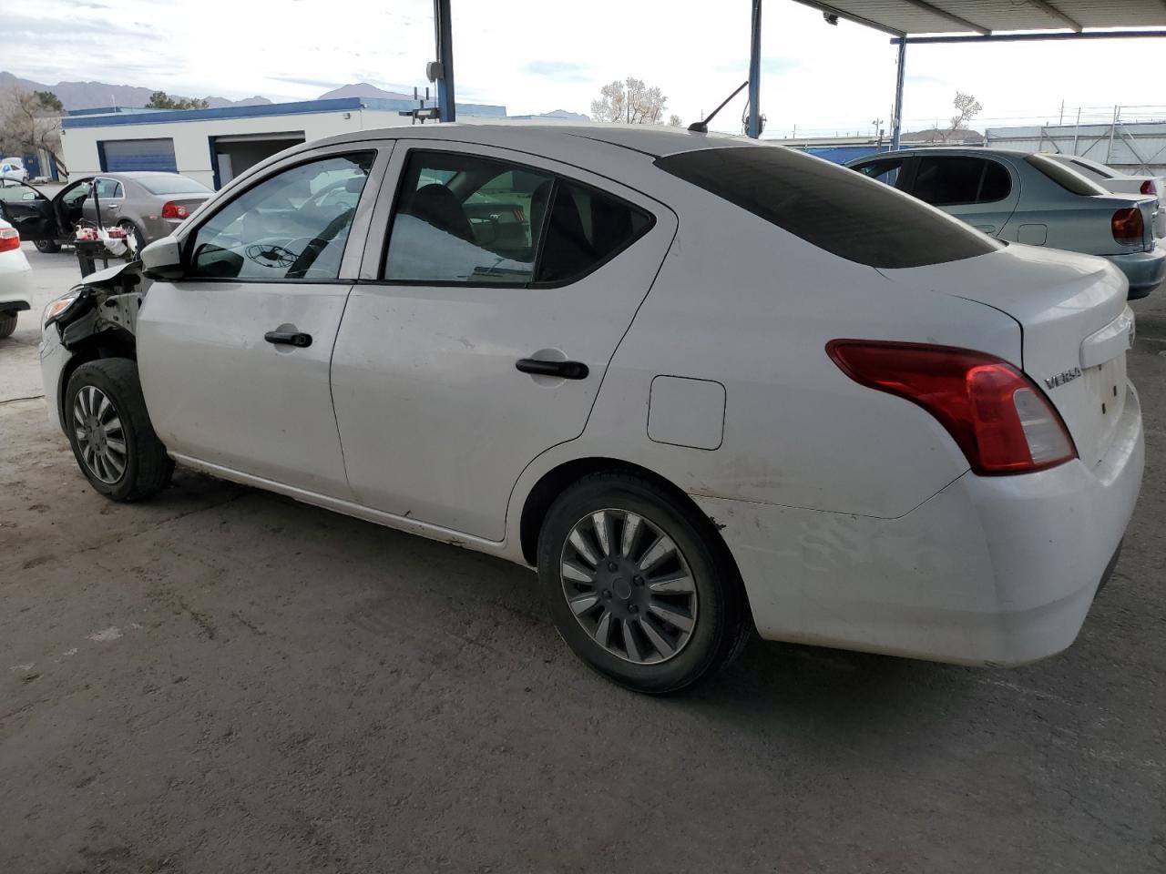 2017 Nissan Versa VIN 3N1CN7AP5HL883887 Copart auction photo, front end damage thumbnail 2