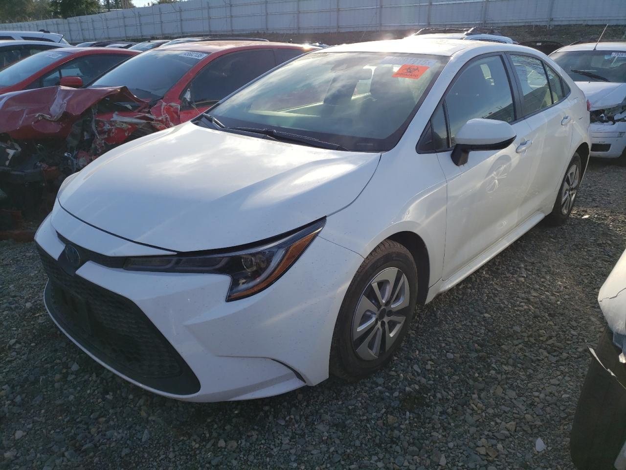 2022 Toyota Corolla VIN JTDEAMDE7NJ035796