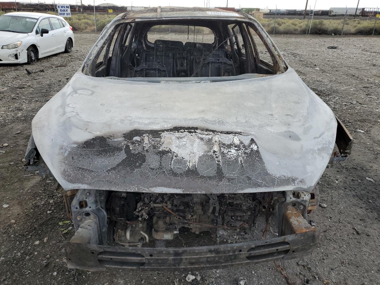 2019 KIA Sorento VIN 5XYPG4A32KG513676 Copart auction photo, burn damage thumbnail 5