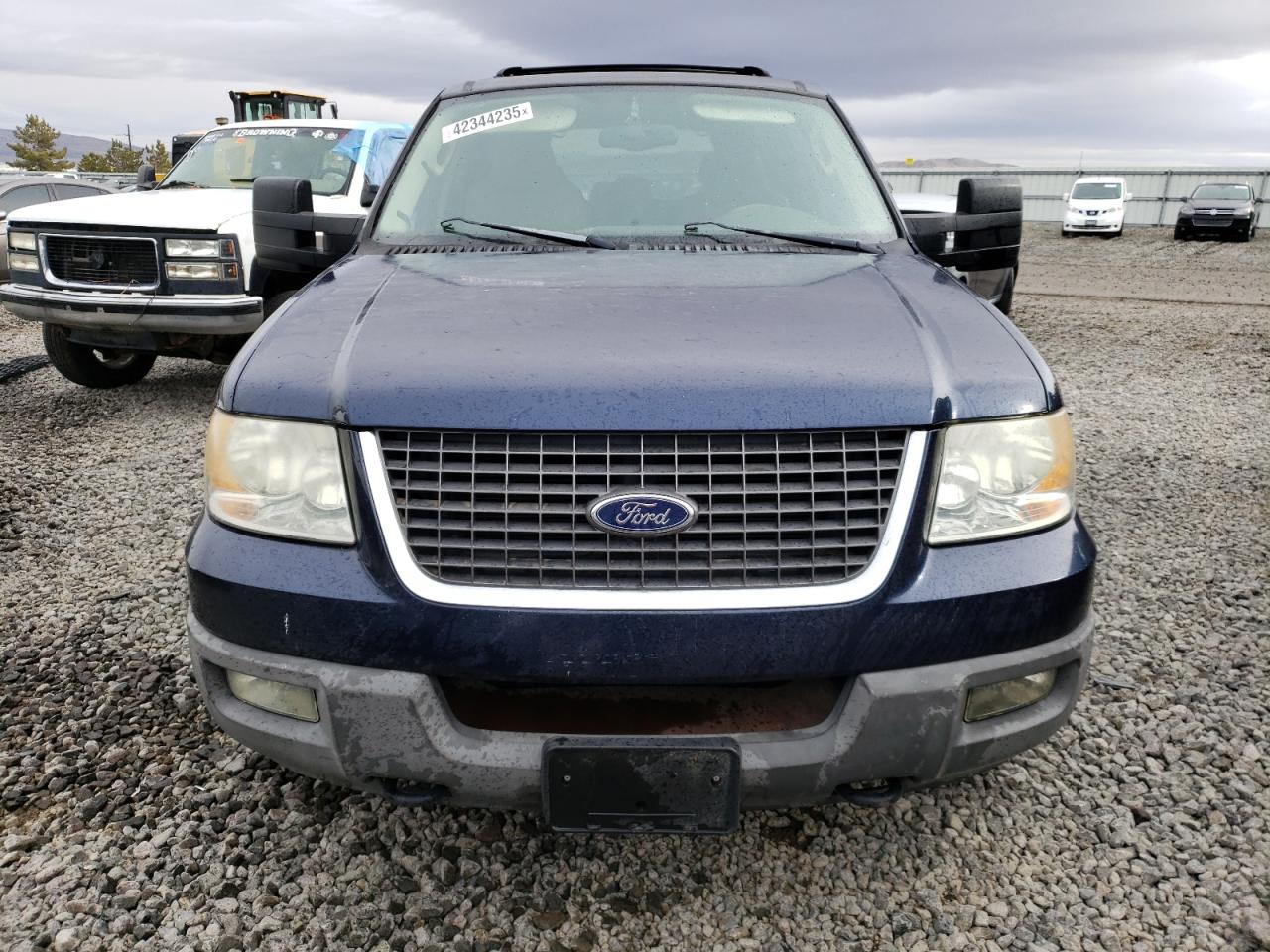 2003 Ford Expedition VIN 1FMPU16W23LC25829 Copart auction photo, rear end damage thumbnail 5
