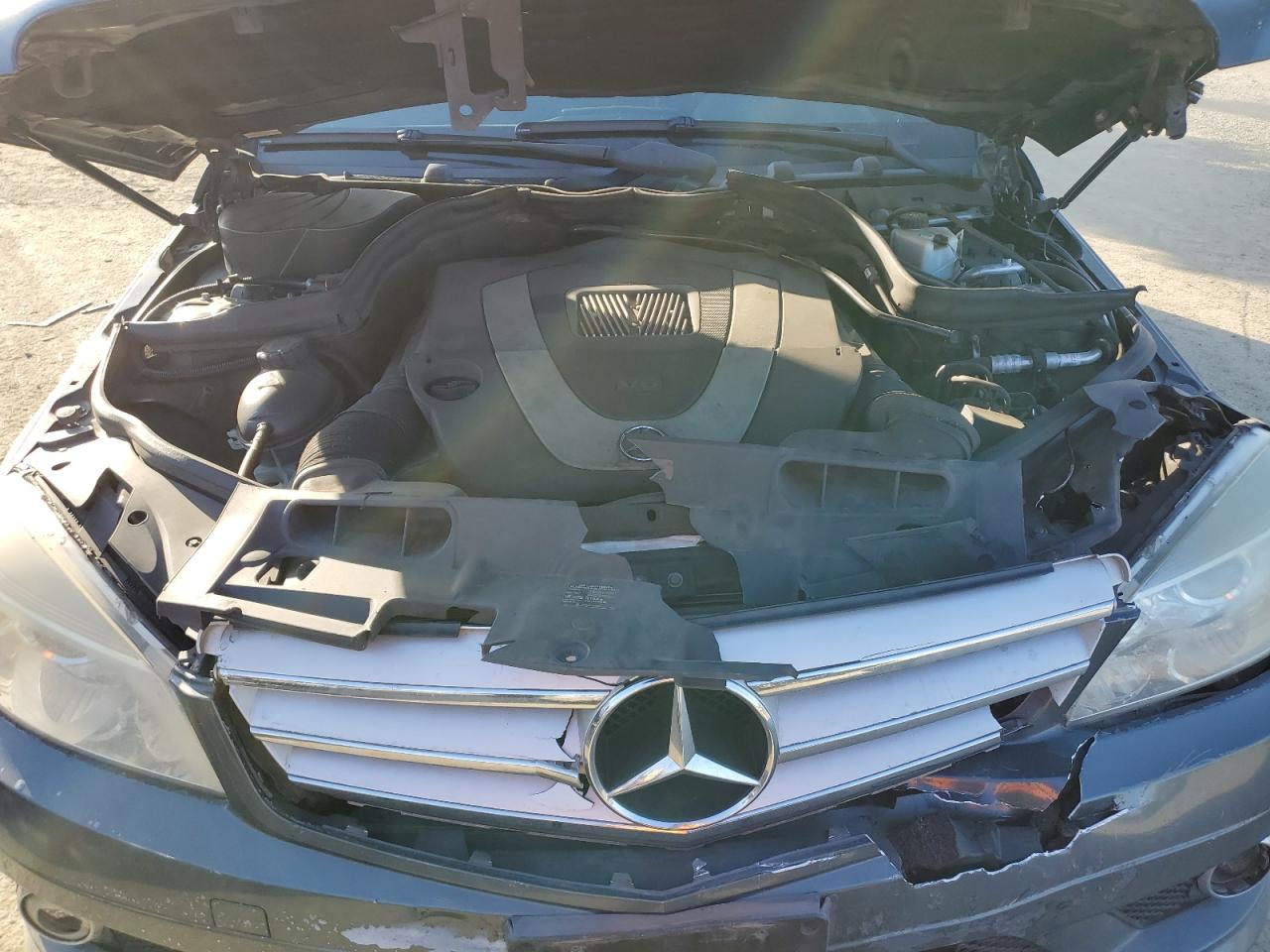 2008 Mercedes-Benz C-klasse VIN WDDGF56X78F123890 Copart auction photo, front end damage thumbnail 11
