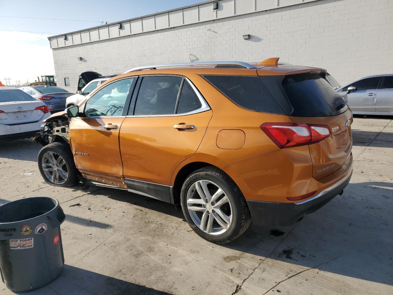 2018 Chevrolet Equinox VIN 2GNAXWEX6J6139851 Copart auction photo, front end / mechanical damage thumbnail 2