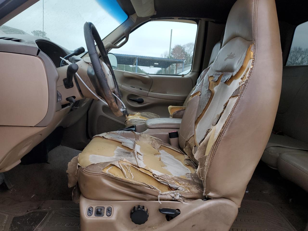 1998 Ford F-150 VIN 1FTRX07L7WKB90881 Copart auction photo, rear end damage thumbnail 7
