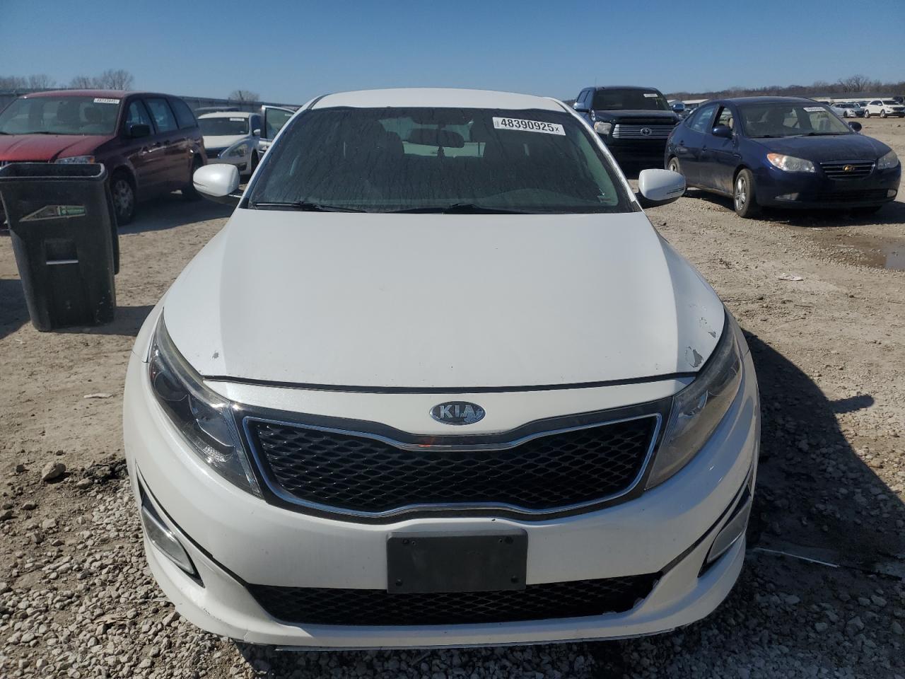 2014 KIA Optima VIN 5XXGM4A72EG303258 Copart auction photo, vandalism damage thumbnail 5