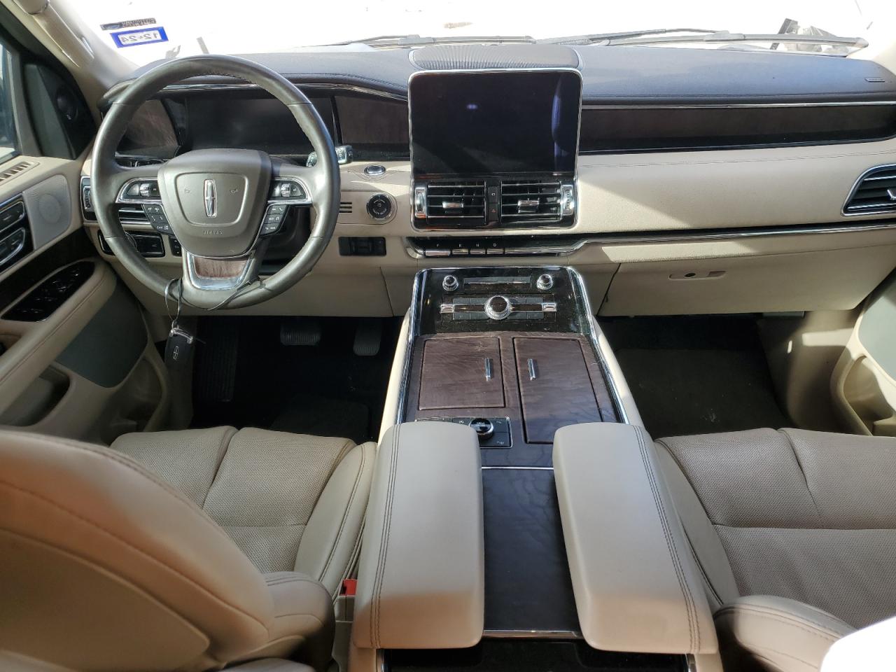 2020 Lincoln Navigator VIN 5LMJJ3LT9LEL21818 Copart auction photo, rear end damage thumbnail 8
