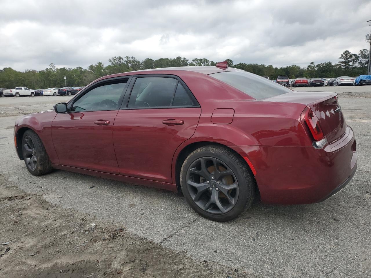 2020 Chrysler 300 VIN 2C3CCAAG9LH201227 Copart auction photo, water/flood damage thumbnail 2