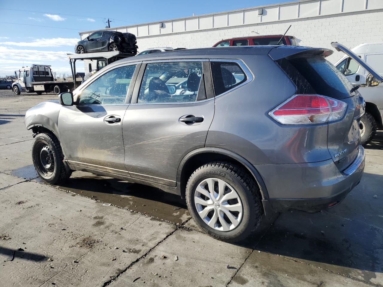 2016 Nissan Rogue VIN JN8AT2MV2GW142424 Copart auction photo, front end / side damage thumbnail 2