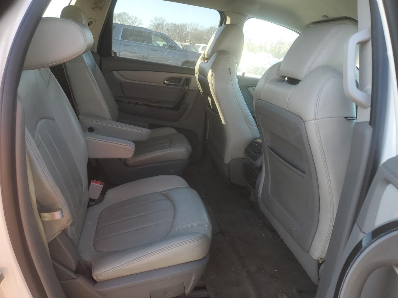 2015 Chevrolet Traverse VIN 1GNKVJKD5FJ248402 Copart auction photo, front end damage thumbnail 12