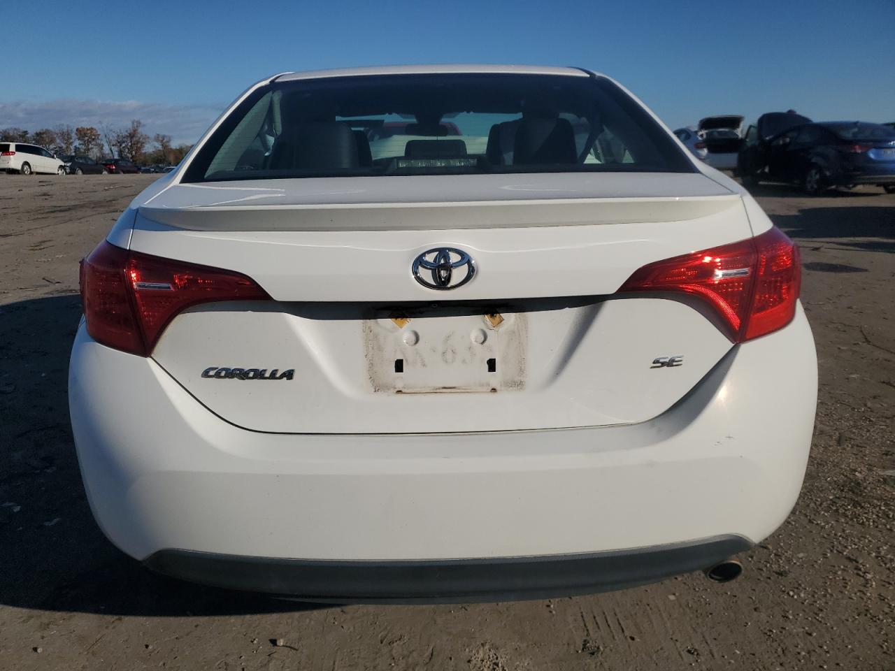 2017 Toyota Corolla VIN 2T1BURHE6HC898008 Copart auction photo, front end / minor dent/scratches damage thumbnail 6