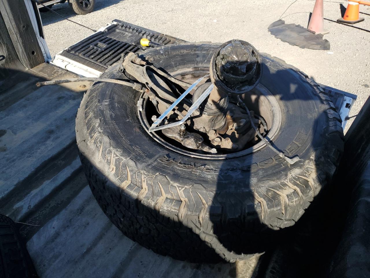 2012 Ford F-150 VIN 1FTFW1R66CFC99713 Copart auction photo, front end damage thumbnail 12