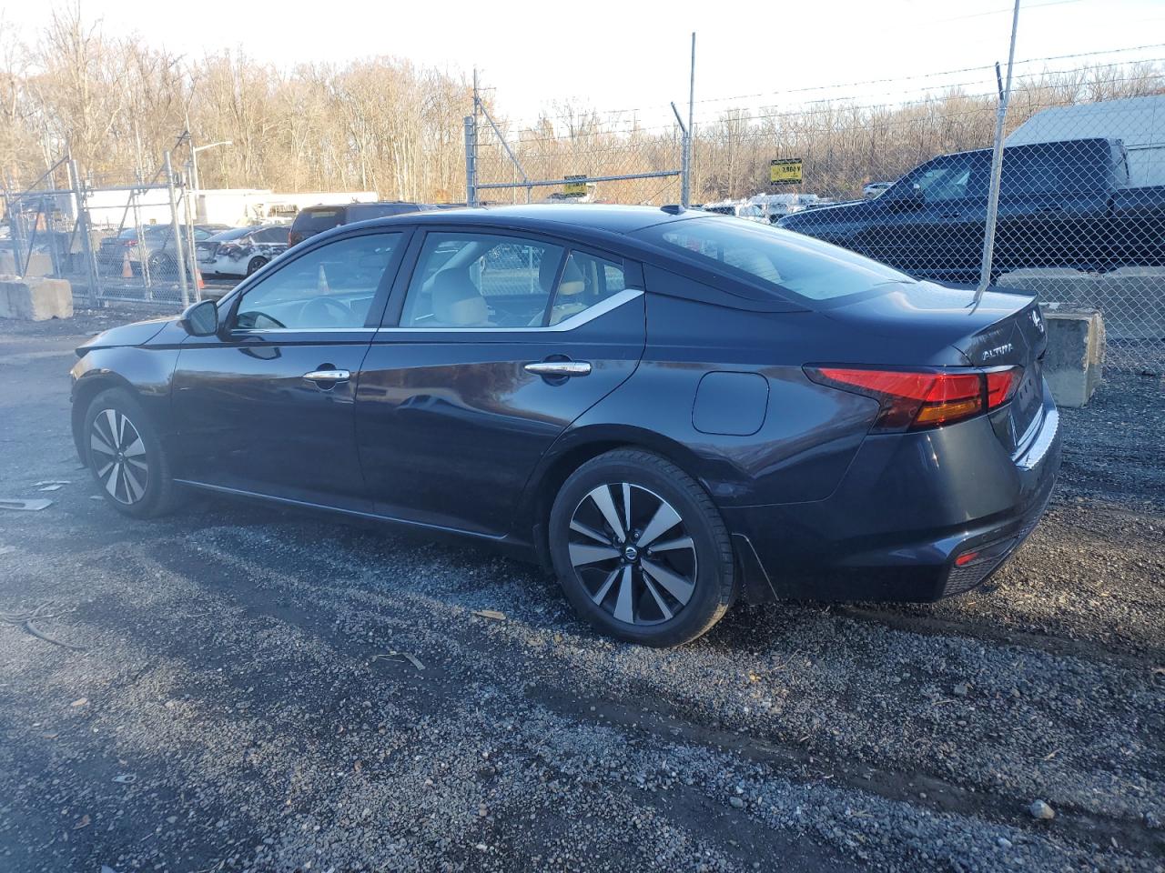 2021 Nissan Altima VIN 1N4BL4DV6MN401032 Copart auction photo, front end damage thumbnail 2