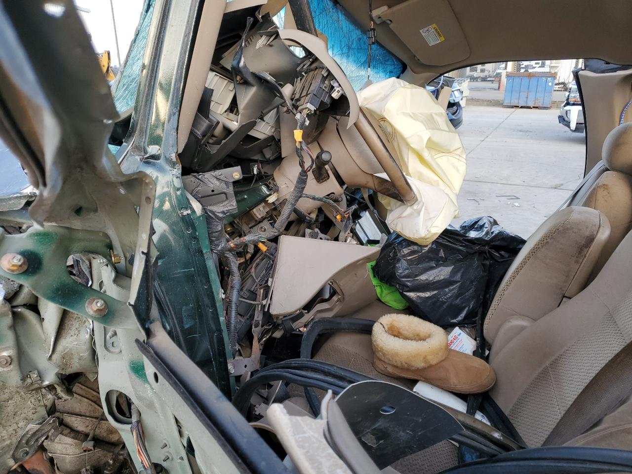 2004 Ford F-150 VIN 2FTRX17W64CA36891 Copart auction photo, all over damage thumbnail 8