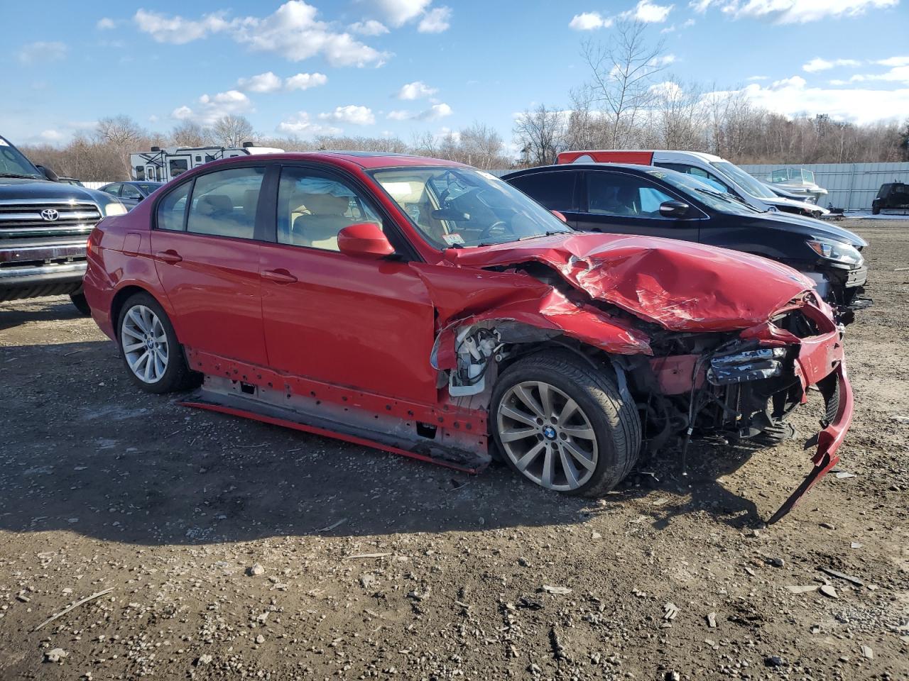 2011 BMW 3er VIN WBAPK7G54BNN48850 Copart auction photo, front end / side damage thumbnail 4