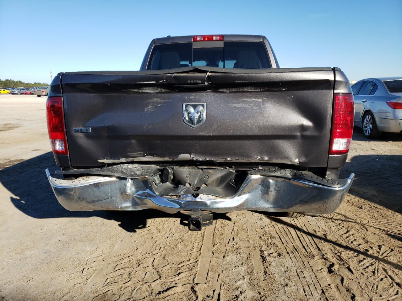 2019 RAM 1500 VIN 1C6RR6TT7KS592324 Copart auction photo, rear end / minor dent/scratches damage thumbnail 6
